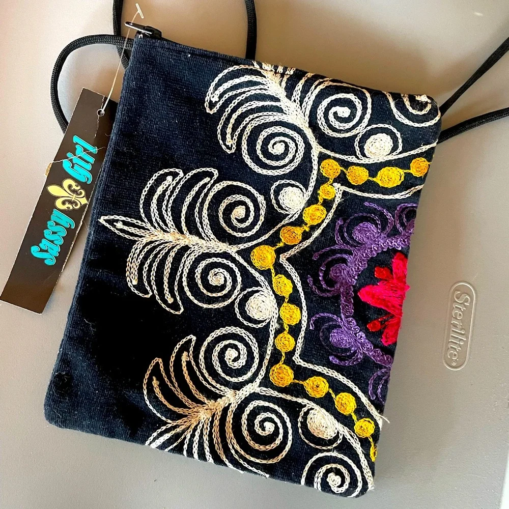 Handbag - Picture 1 of 2